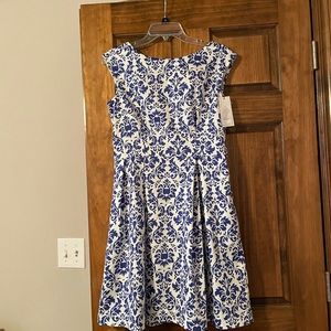 NWT SZ 14(UK) Blue and White Dress w/ pockets